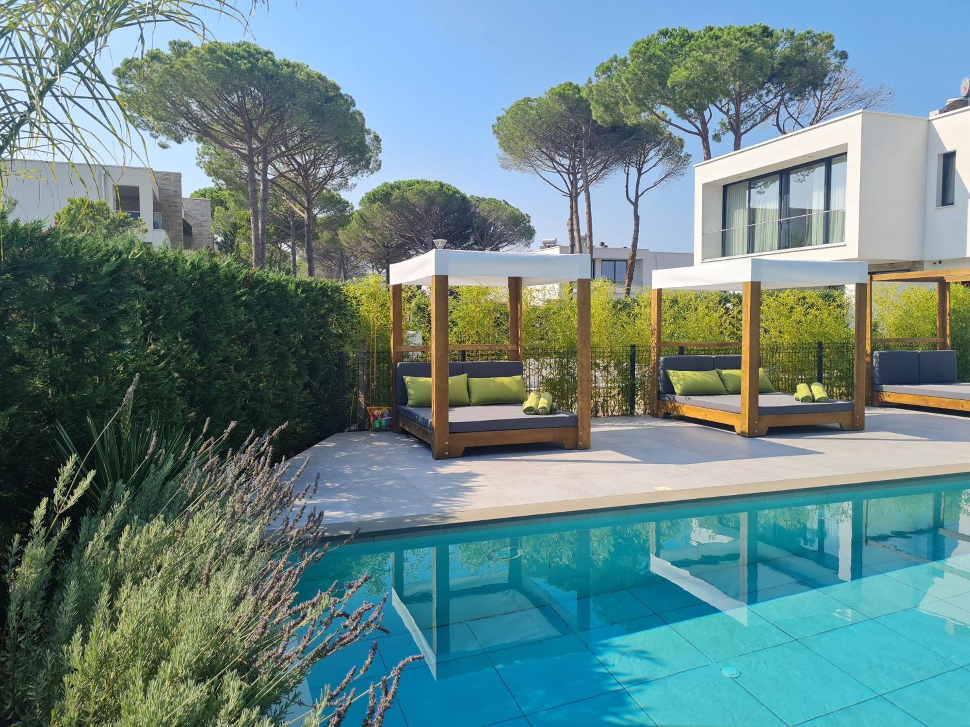Rosemarine Villas Durrës 외부 사진